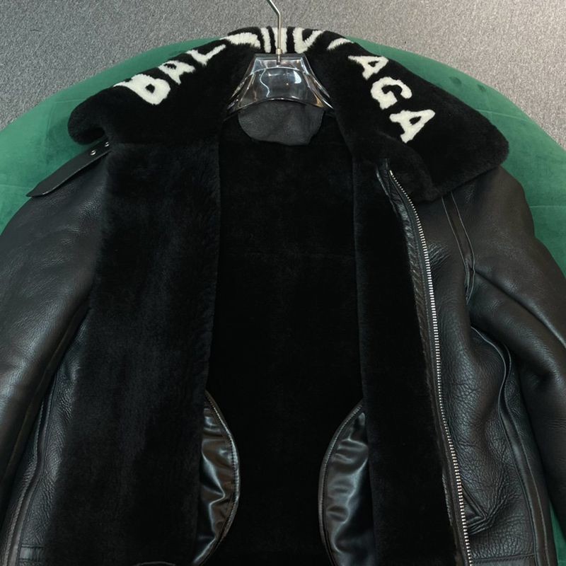 超希少！バレンシアガ Cocoon Aviator ジャケット 偽物★シャイニー ラムスキン＆ボンドウール ブラック 646456TKS311069